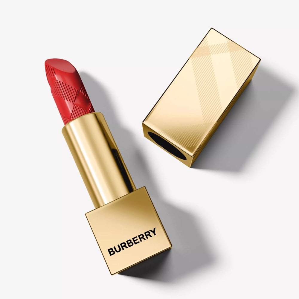 Burberry Kisses Lipstick - The Red 106